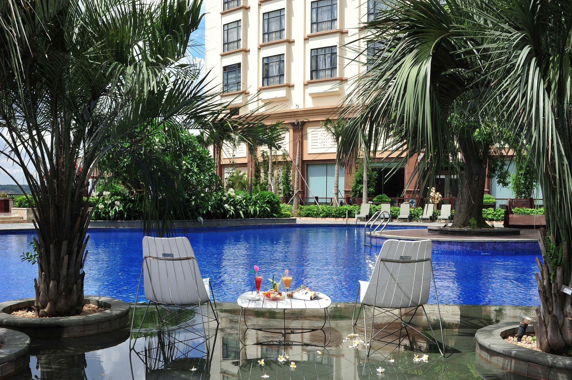 Goodview Hotel Sangem Zhangmutou מראה חיצוני תמונה